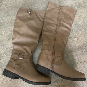 Charlotte Russe Tan Boots